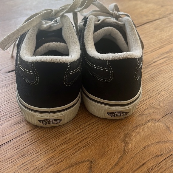 Old skool Vans size 4.5 youth - Picture 3 of 7